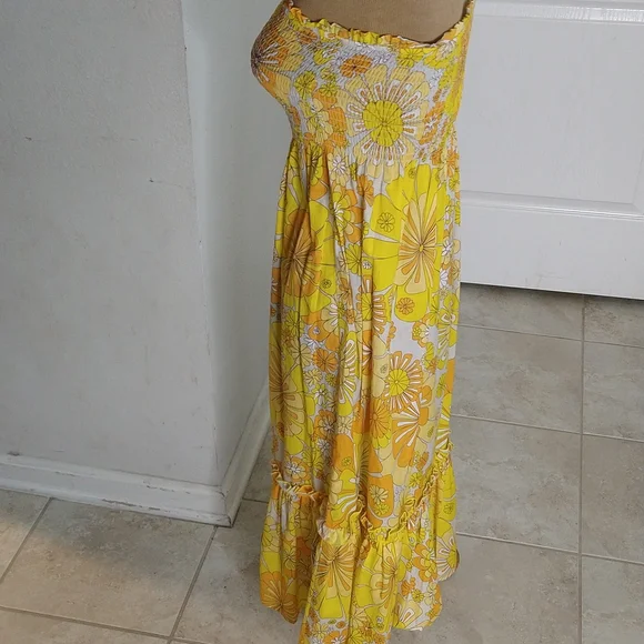 Julie Brown Hampton Floral Print Ruffle Hem Strapless Smocked Dress - Picture 3 of 7